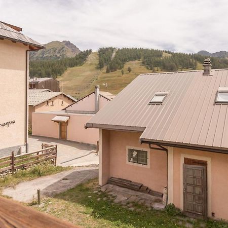 Trilocale Fronte Piste A Montgenevre Apartment Exterior photo
